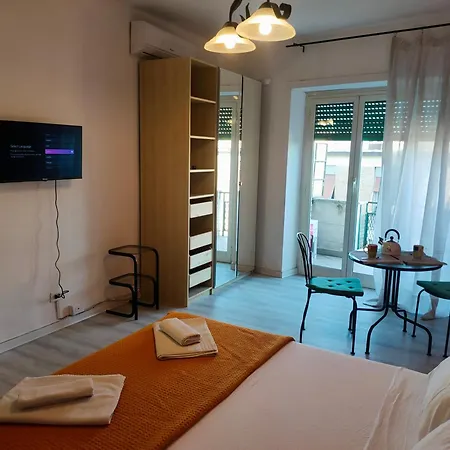 Bibbi's House San Lorenzo Pensión 4*