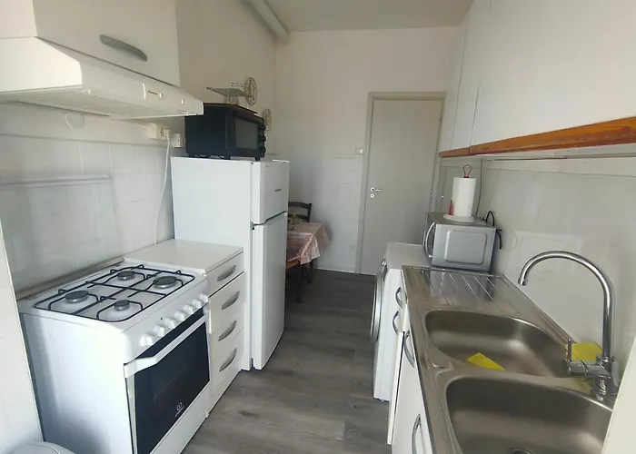 Bibbi's House San Lorenzo 4*